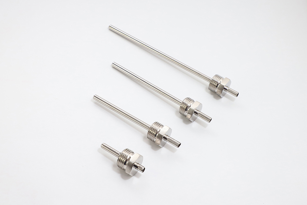 Manufacturer Of SS Plug With Welded Pipe